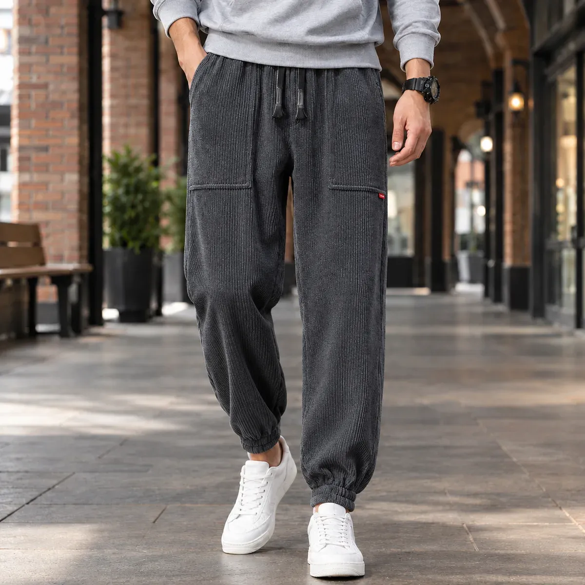 Felix-West Relaxed Pants in Dark Gray Casual